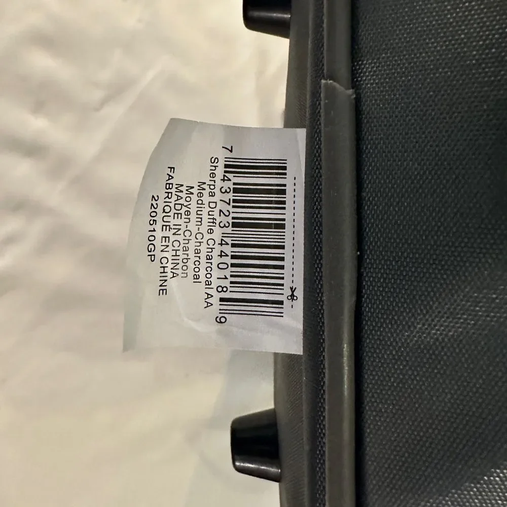 NIB!! Travel Pet Carrier, Airline Approved & Guaranteed On Board - Gray, Medium